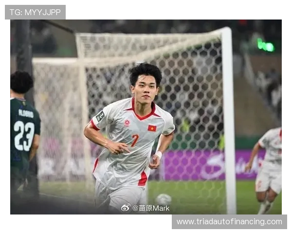 U23国足对阵越南U23:毛伟杰杜月徵首发